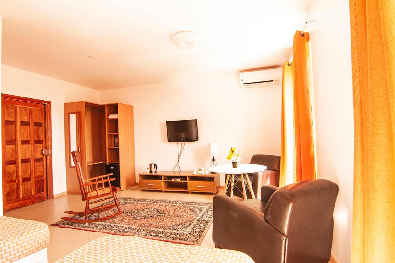 Deluxe Aparthotel Praia Dış mekan fotoğraf