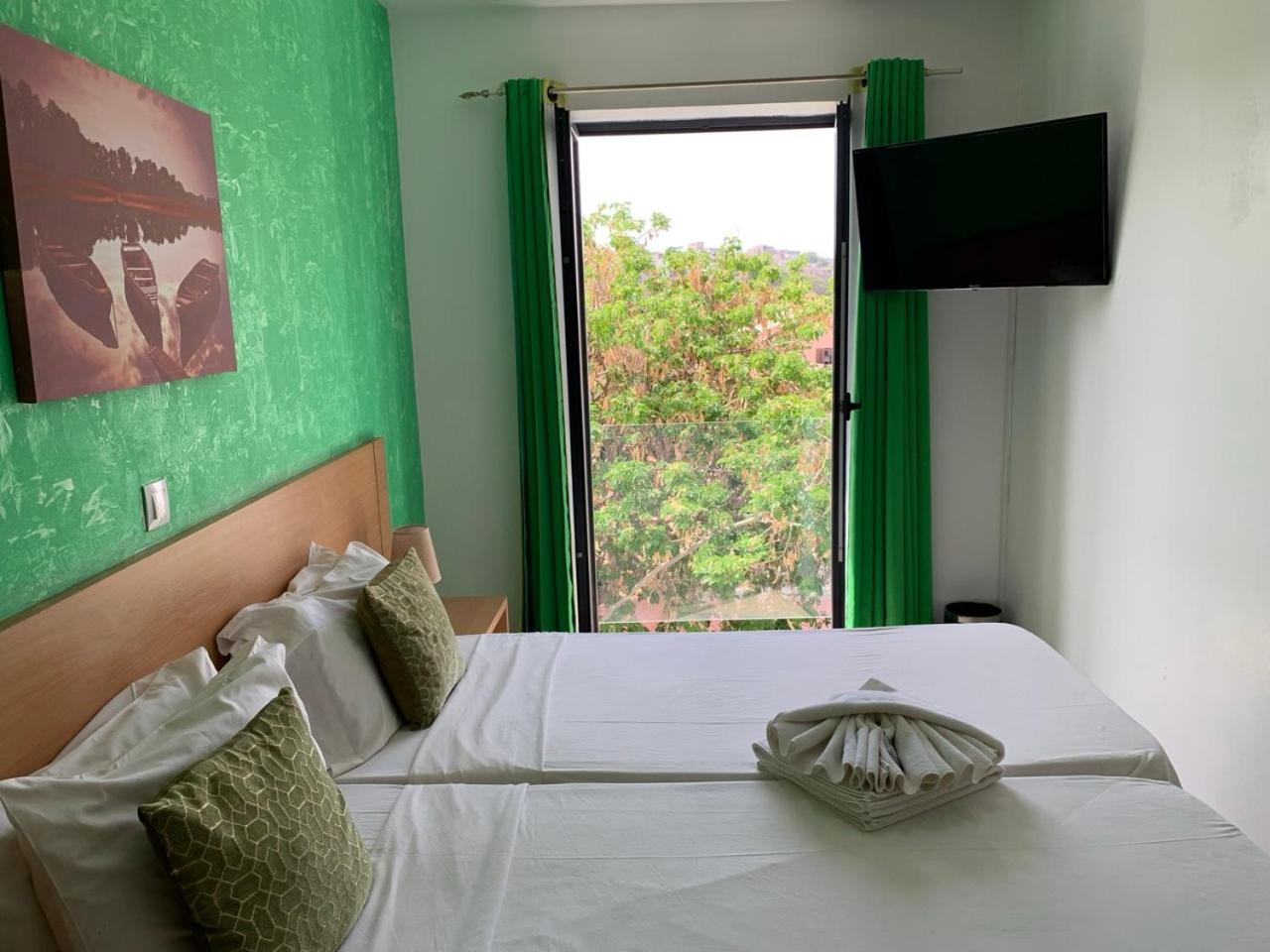 Deluxe Aparthotel Praia Dış mekan fotoğraf