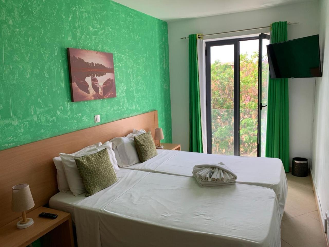 Deluxe Aparthotel Praia Dış mekan fotoğraf