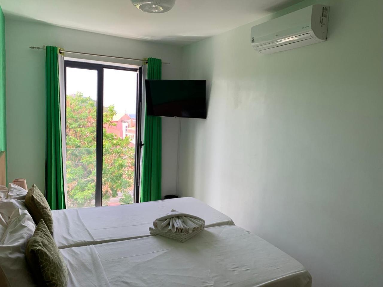 Deluxe Aparthotel Praia Dış mekan fotoğraf