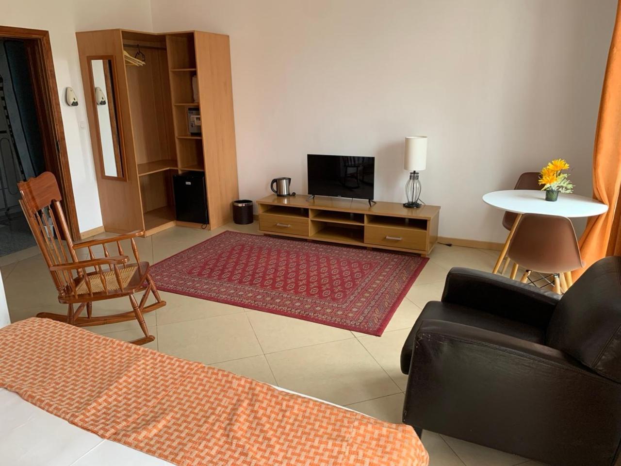 Deluxe Aparthotel Praia Dış mekan fotoğraf